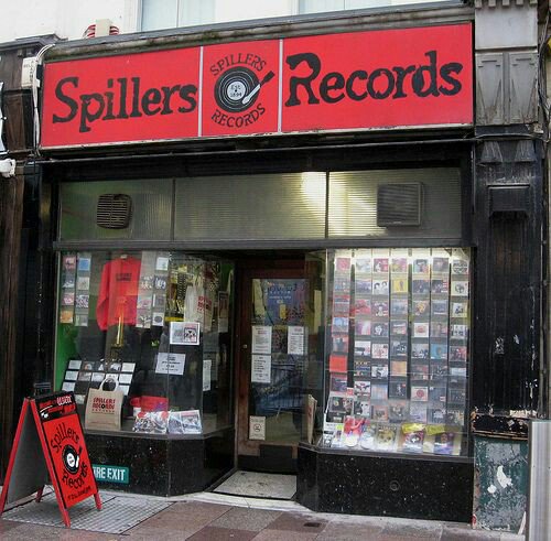 Curiosities – Spillers Records, le plus vieux magasin de disques du monde.