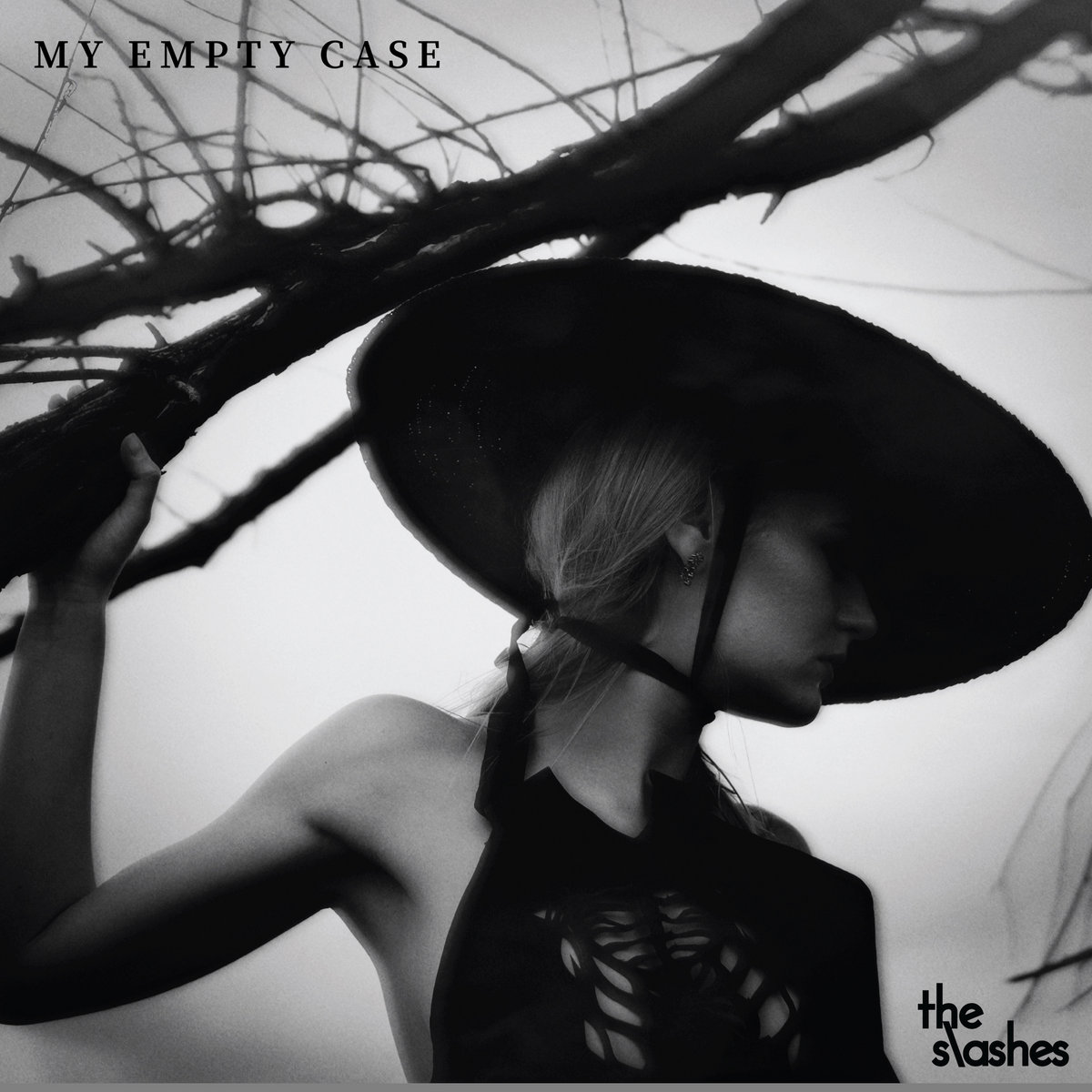 Post-punk shivers – The Slashes – My Empty Case