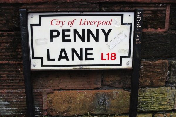 Curiosities – The Beatles – Restitution du panneau ‘Penny Lane’