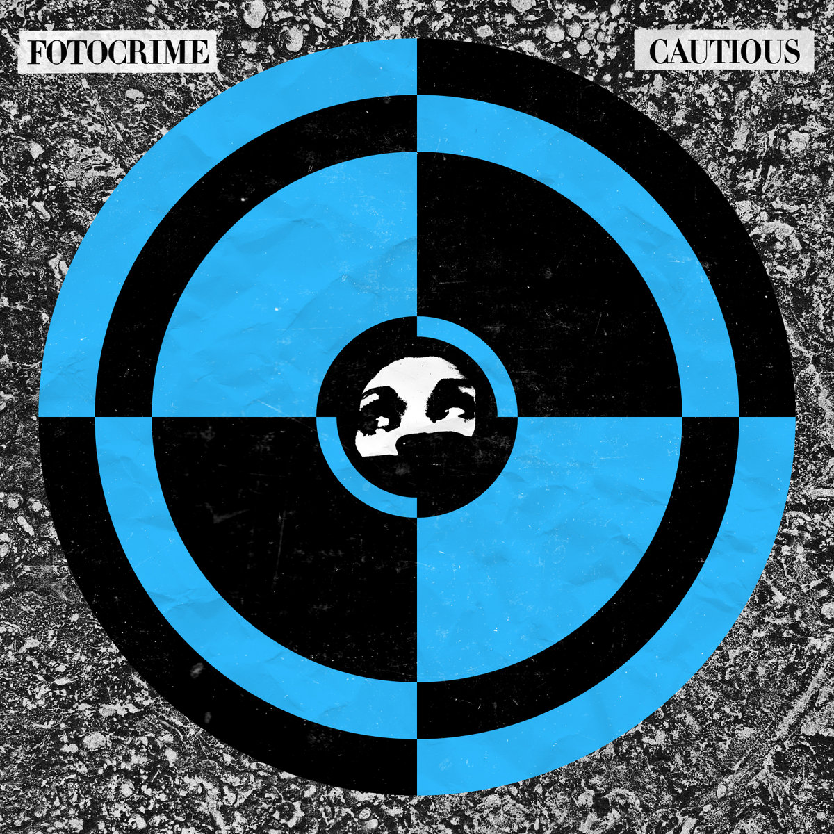 Post-punk shivers – FOTOCRIME – Cautious