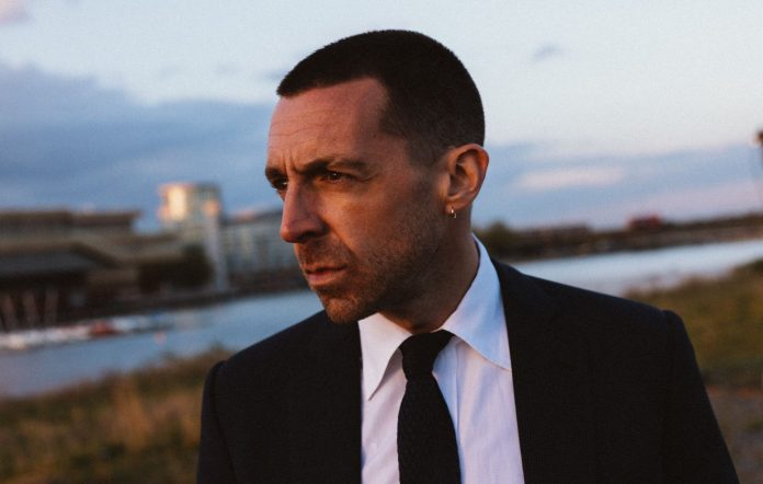 News – Miles Kane – I Pray