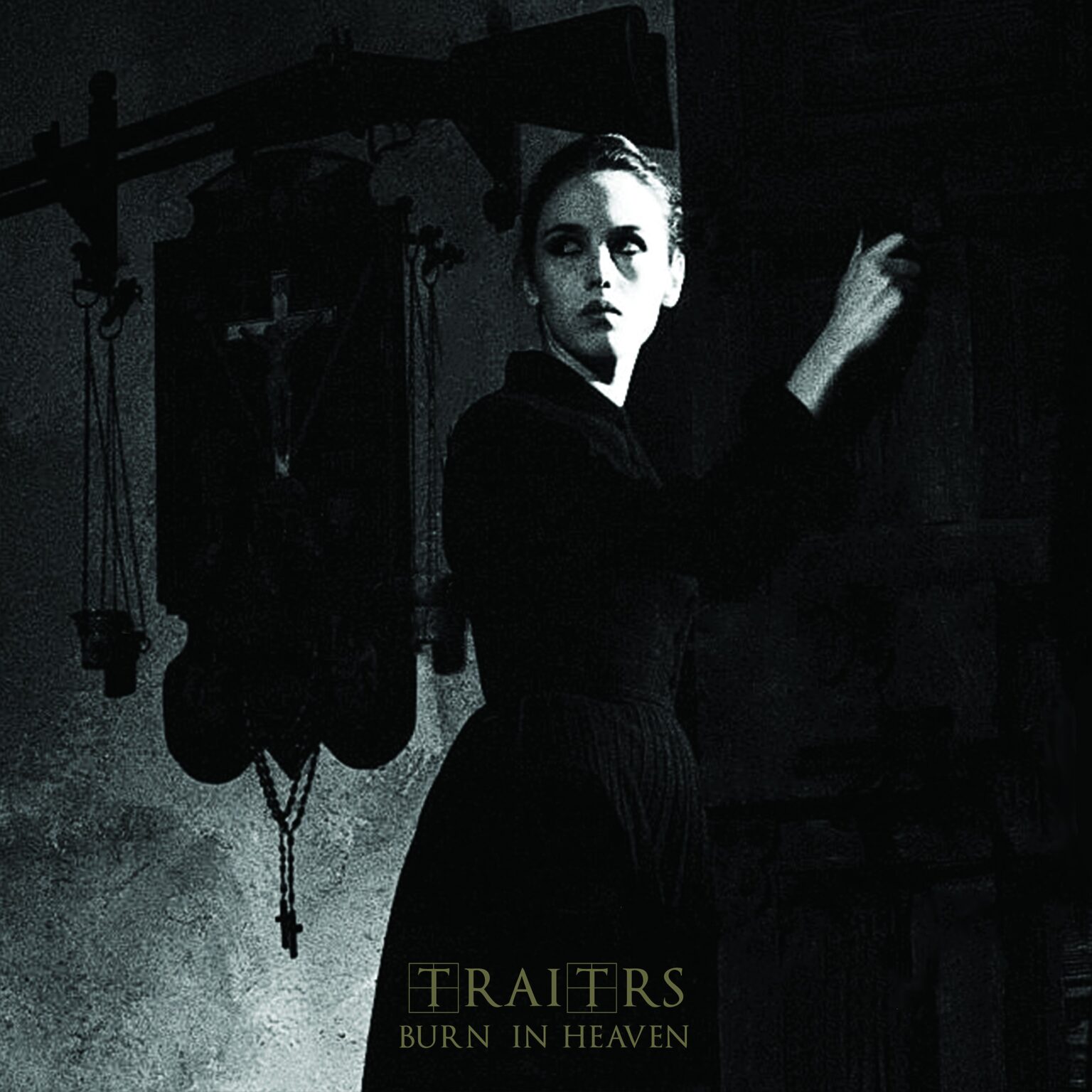 Post-punk shivers – TRAITRS – Possessor