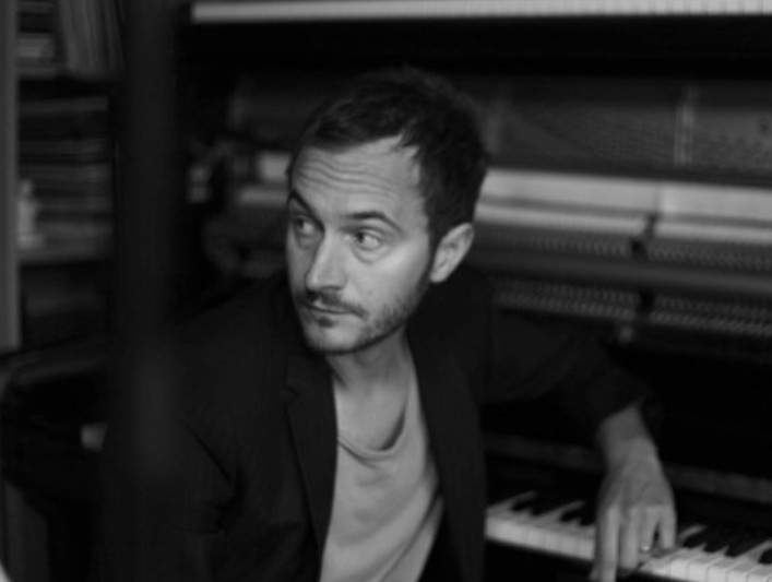 News – Tom Smith – Leave