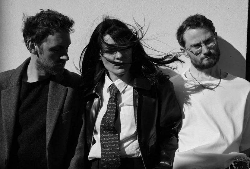 Post-punk shivers – PROJECTOR – Hope Springs Eternal