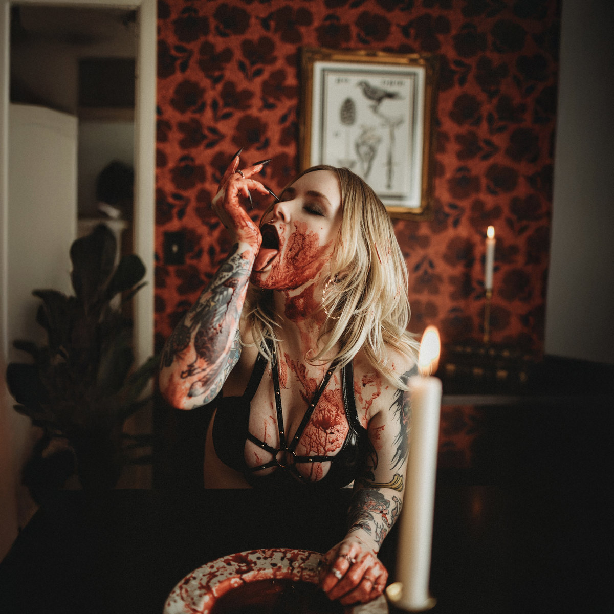 Post-punk shivers – Digital Drvgs & COLD KISS – She’s a Killa