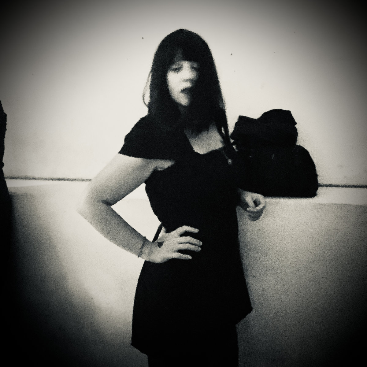 News – Violent Vickie – Open the Door